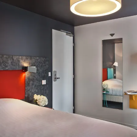 Hotel Des Metallos 3*