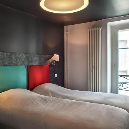 Hotel Des Metallos 3*